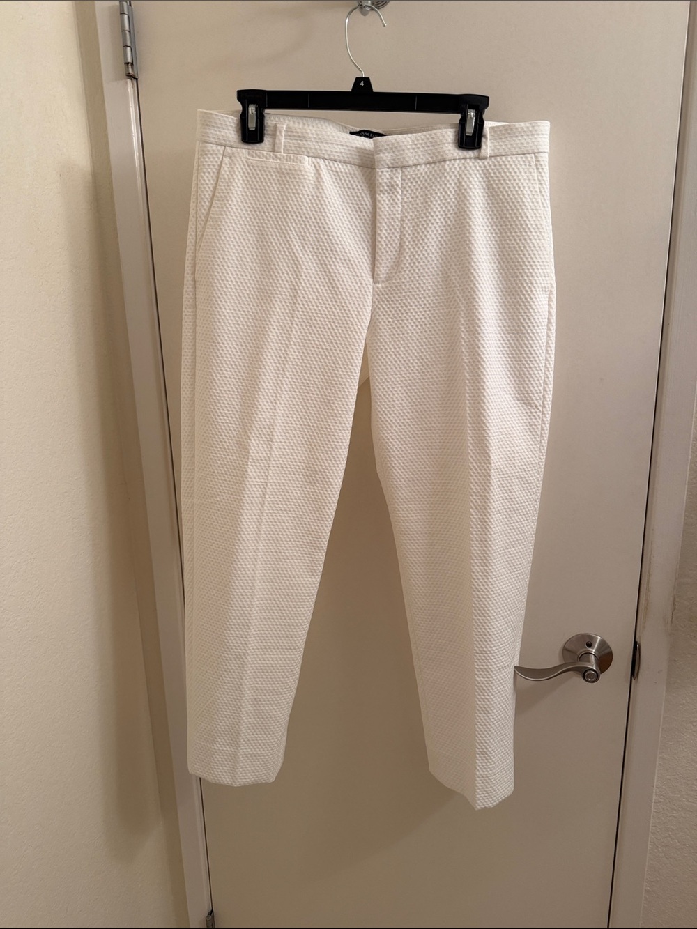 Banana Republic White “The Avalon Pant”   Ankle Pants